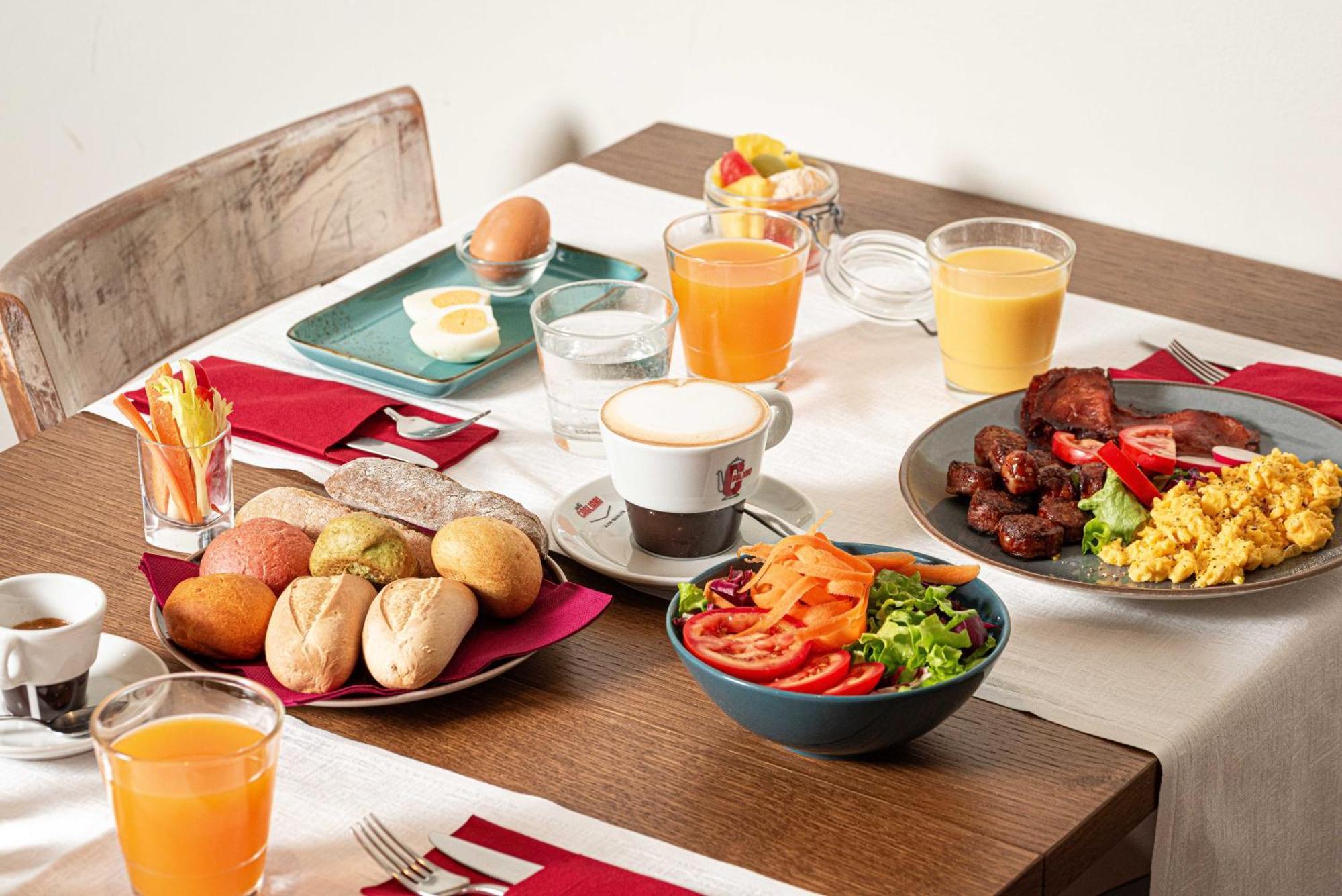 Phi Hotel Bologna Apartments Εξωτερικό φωτογραφία