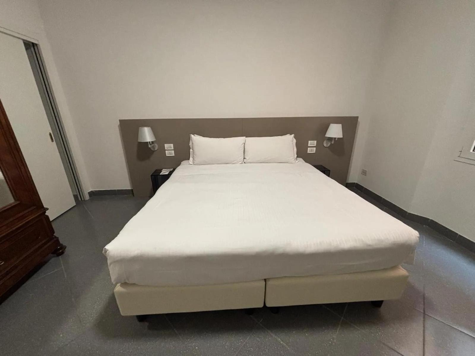 Phi Hotel Bologna Apartments Εξωτερικό φωτογραφία
